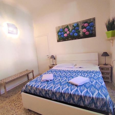 Romantic Liberta Apartment Florenz Exterior foto